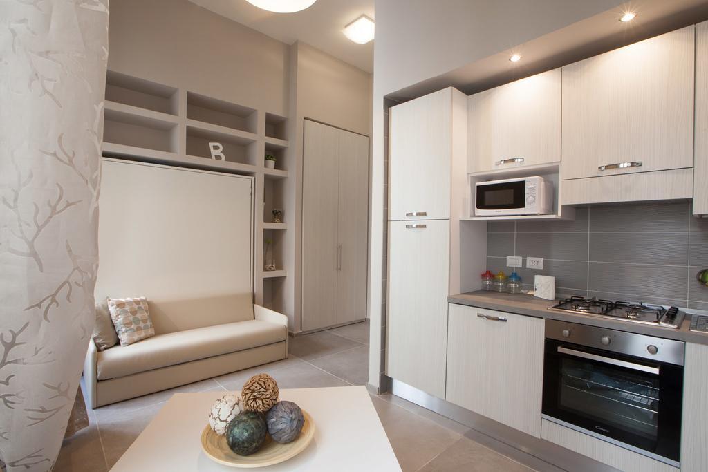 Bovio Prestige Apartments Наполи Екстериор снимка