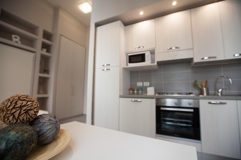 Bovio Prestige Apartments Наполи Екстериор снимка