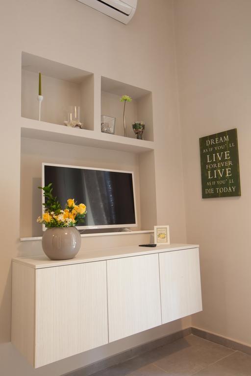 Bovio Prestige Apartments Наполи Екстериор снимка